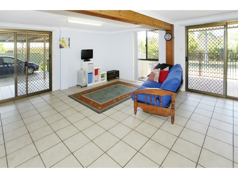 77 KURUMBA STREET, Kippa-ring QLD 4021