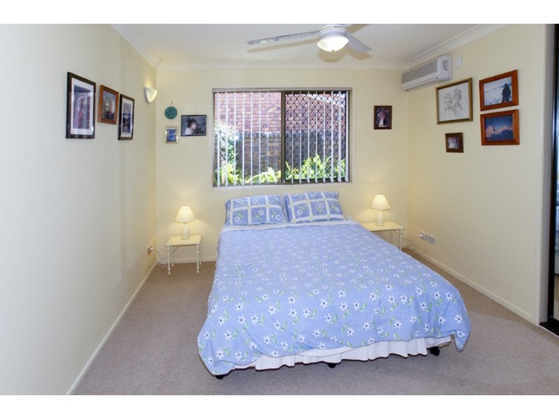 34  COURAGEOUS COURT, Newport QLD 4020