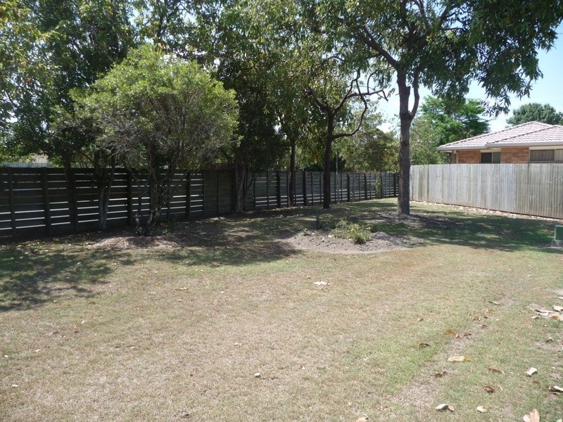 20/2 WATTLE RD, Rothwell QLD 4022