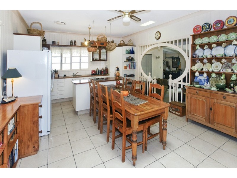 50 MICHEL ROAD, Scarborough QLD 4020