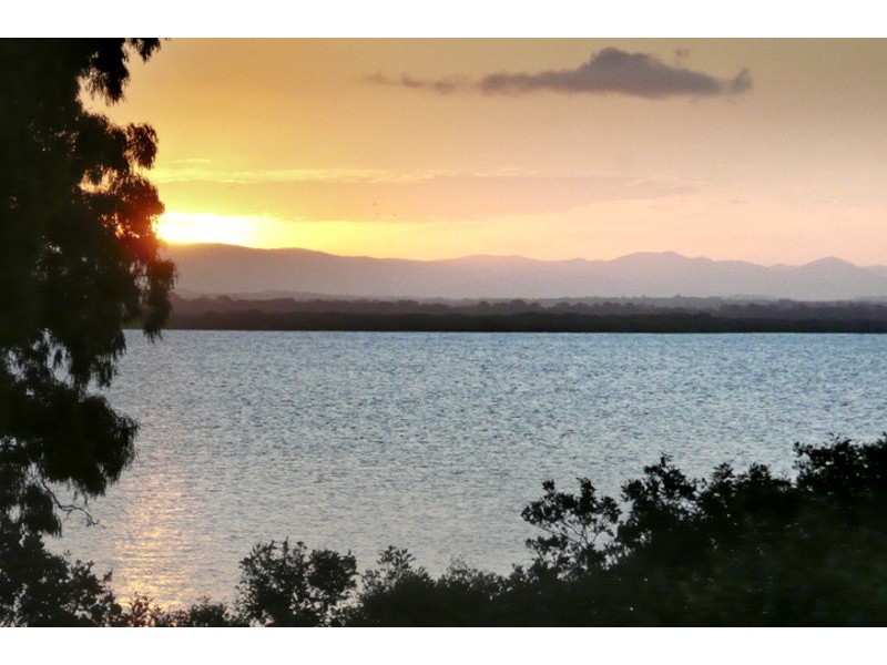 50 MICHEL ROAD, Scarborough QLD 4020