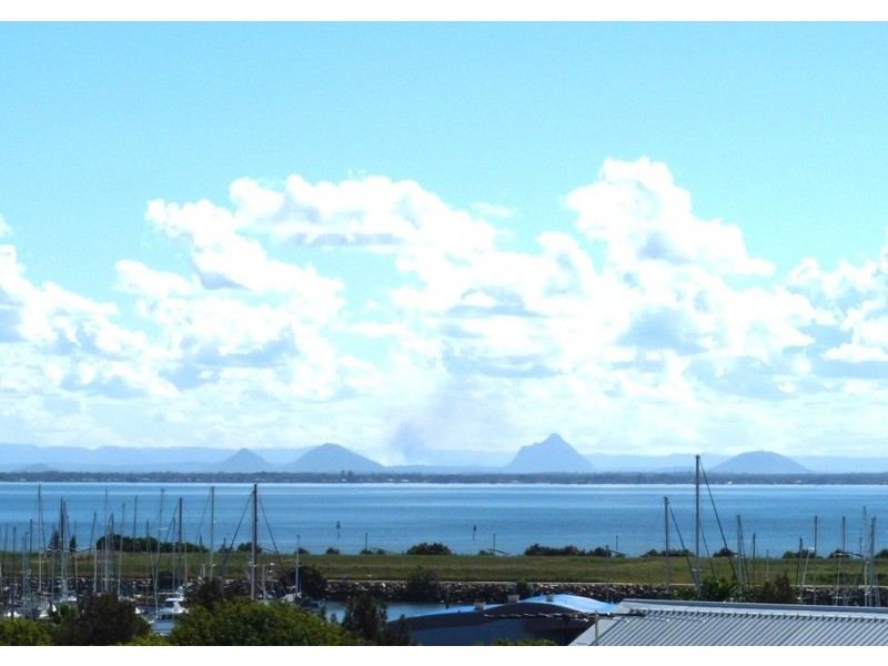 38 PEARL ST, Scarborough QLD 4020