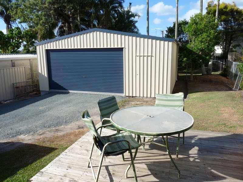 38 PEARL ST, Scarborough QLD 4020