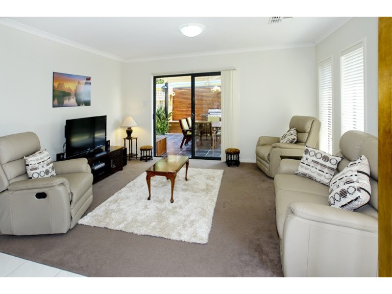 1 GARSDEN ST, Redcliffe QLD 4020