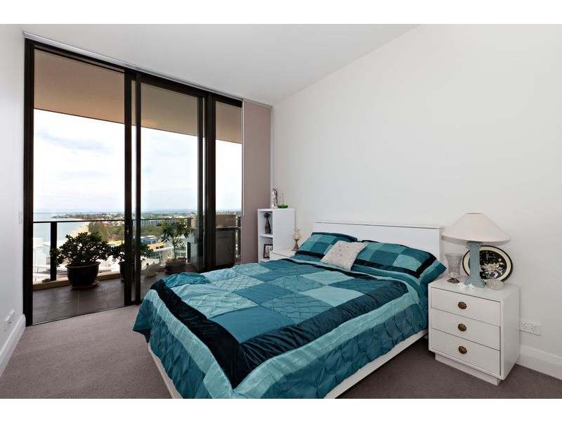 1206/99 MARINE PDE, Redcliffe QLD 4020