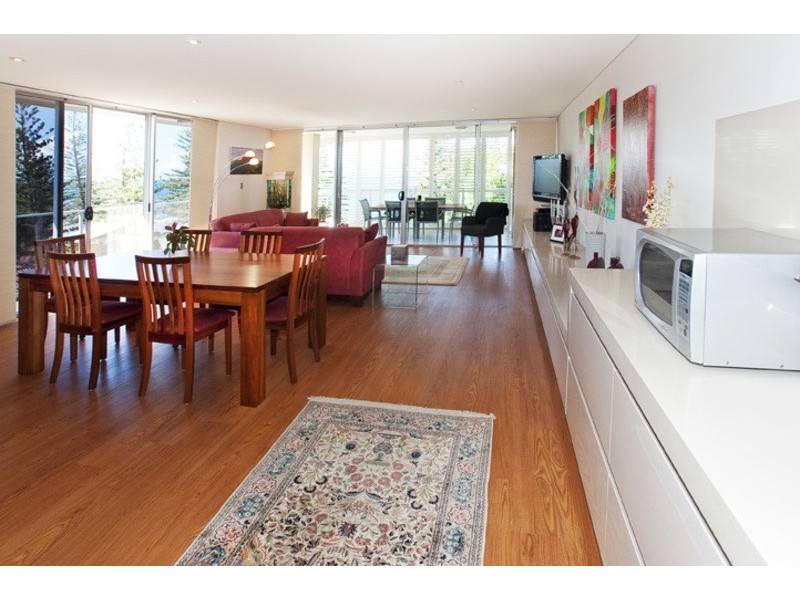 10/65 LANDSBOROUGH AVENUE, Scarborough QLD 4020