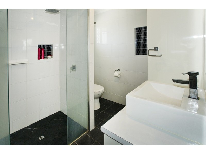 5 LAWSON COURT, Kippa-ring QLD 4021