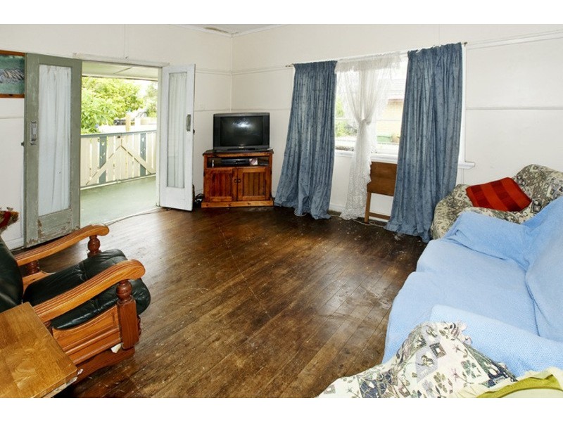 31 CAMPBELL ST, Scarborough QLD 4020