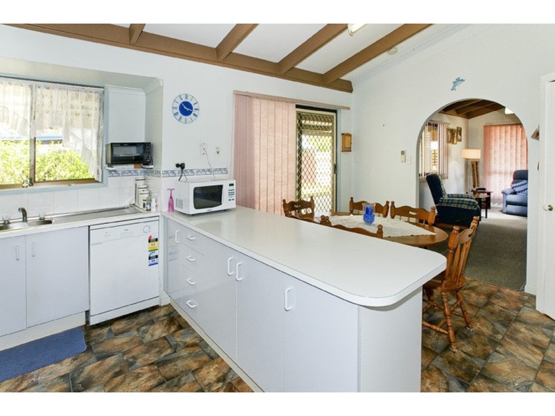 11 FINCH COURT, Deception Bay QLD 4508