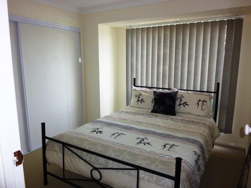 20 LINTHAVEN DRIVE, Rothwell QLD 4022