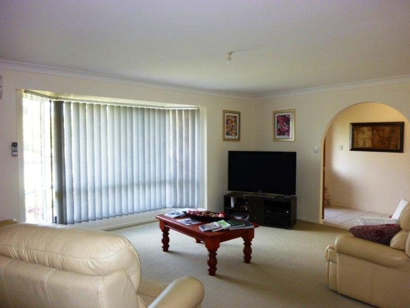 20 LINTHAVEN DRIVE, Rothwell QLD 4022