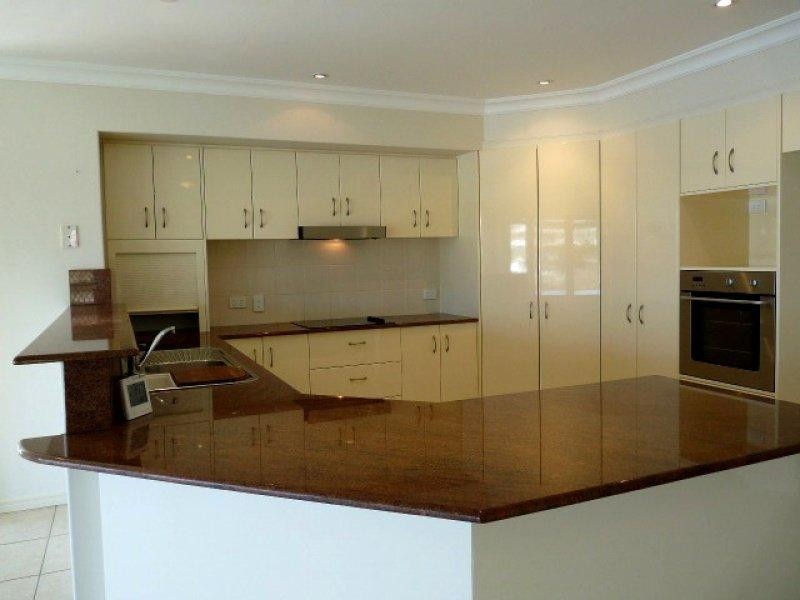 115 GRIFFITH ROAD, Newport QLD 4020