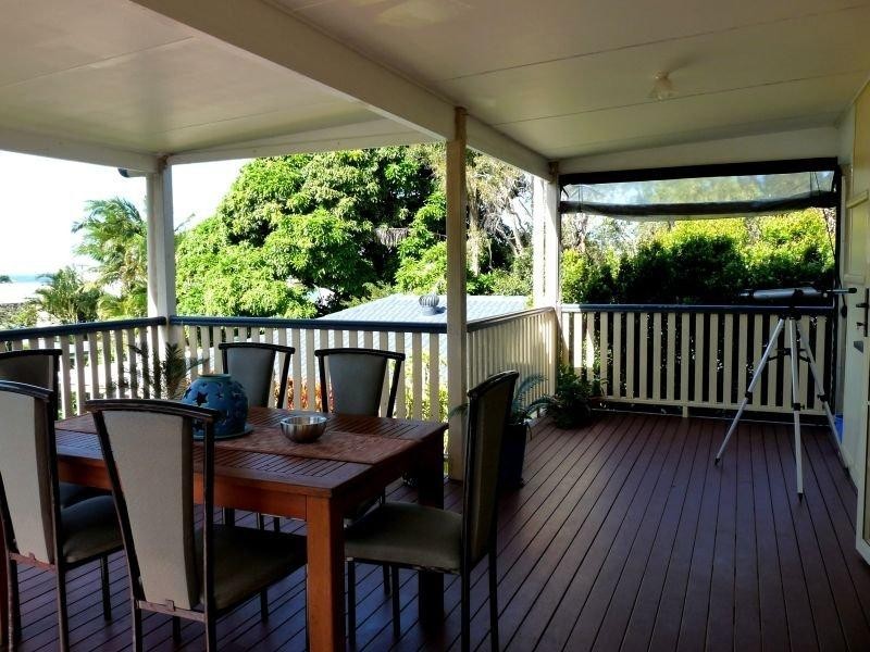 6 ERNEST STREET, Woody Point QLD 4019