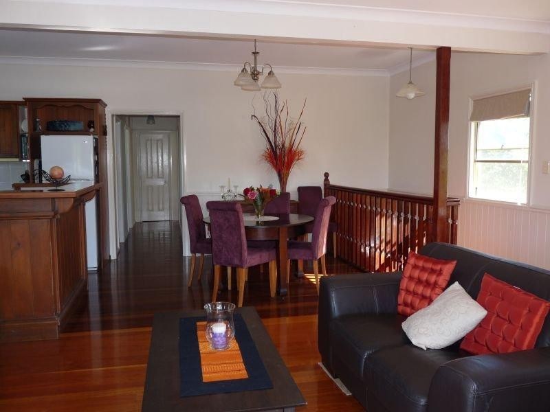 6 ERNEST STREET, Woody Point QLD 4019