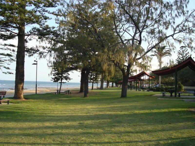 3 LOUIS STREET, Redcliffe QLD 4020