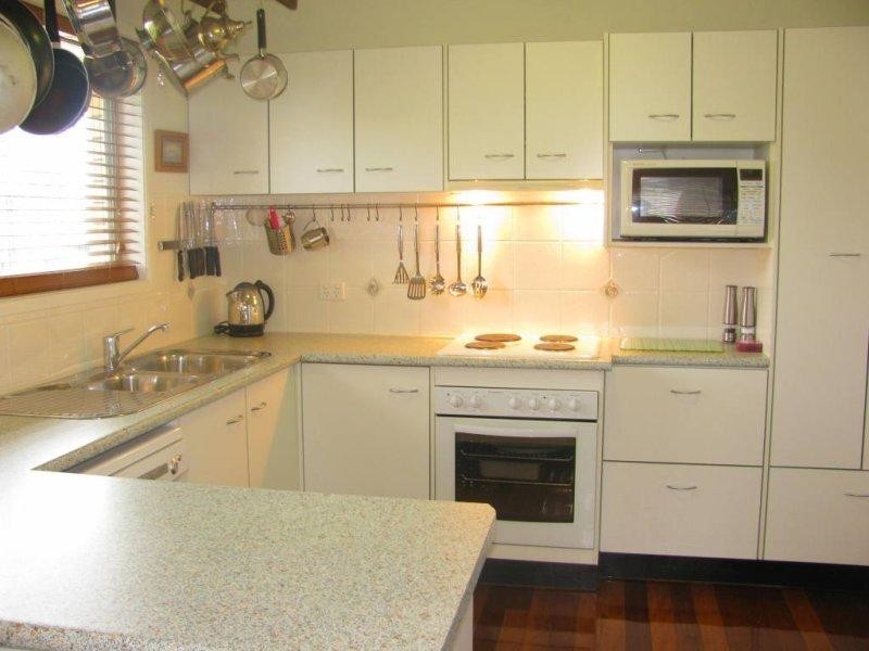 49 SCARBOROUGH ROAD, Redcliffe QLD 4020