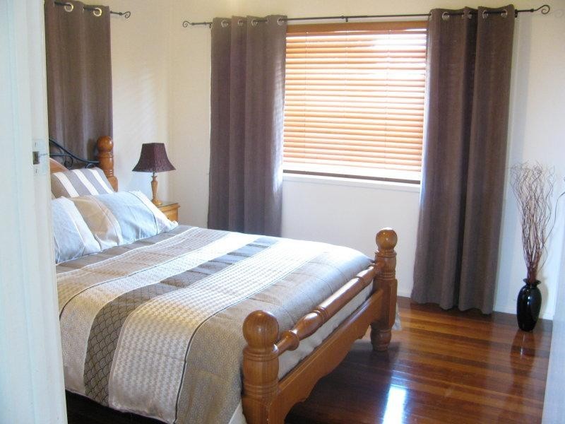 49 SCARBOROUGH ROAD, Redcliffe QLD 4020