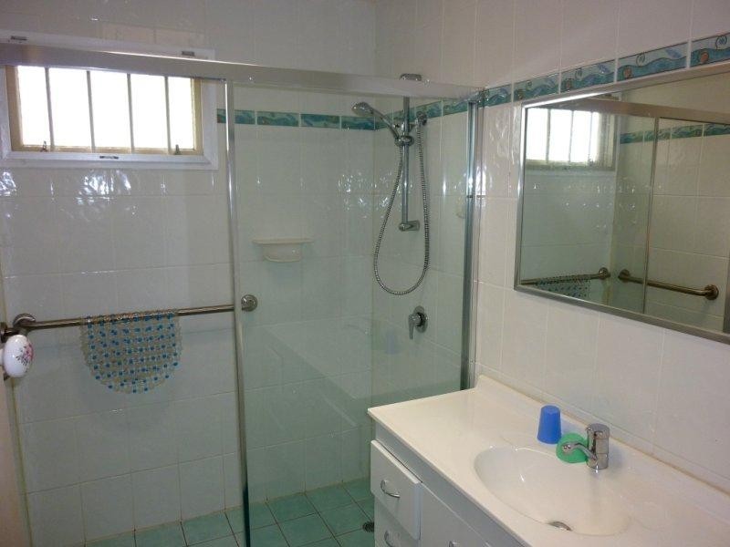 36 CUTTS ST, Margate QLD 4019