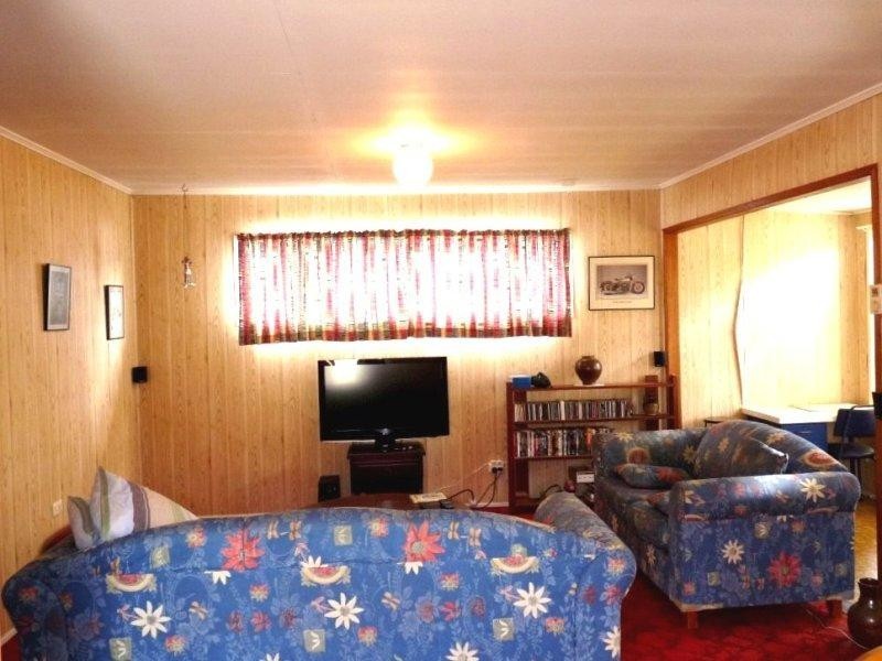 96 SPORTSGROUND STREET, Redcliffe QLD 4020