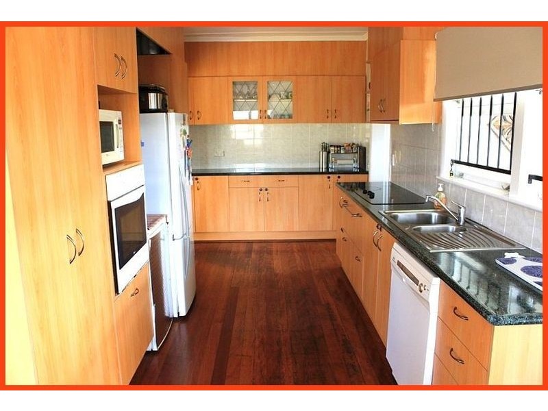 12 BATEMAN STREET, Deception Bay QLD 4508