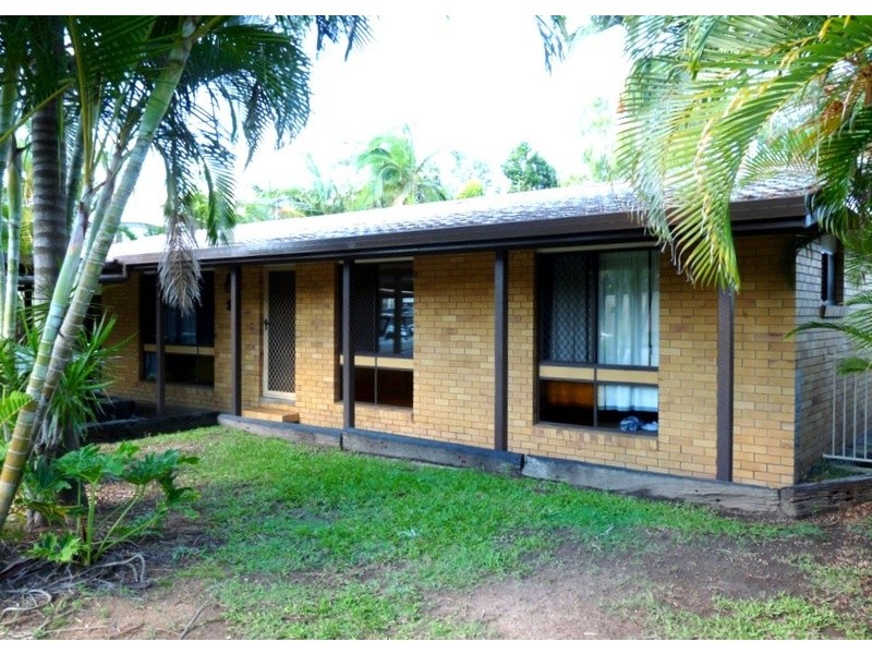 24 WENDY STREET, Clontarf QLD 4019