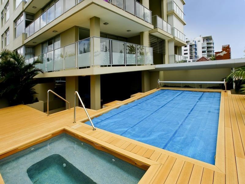 25/65 LANDSBOROUGH AVE, Scarborough QLD 4020