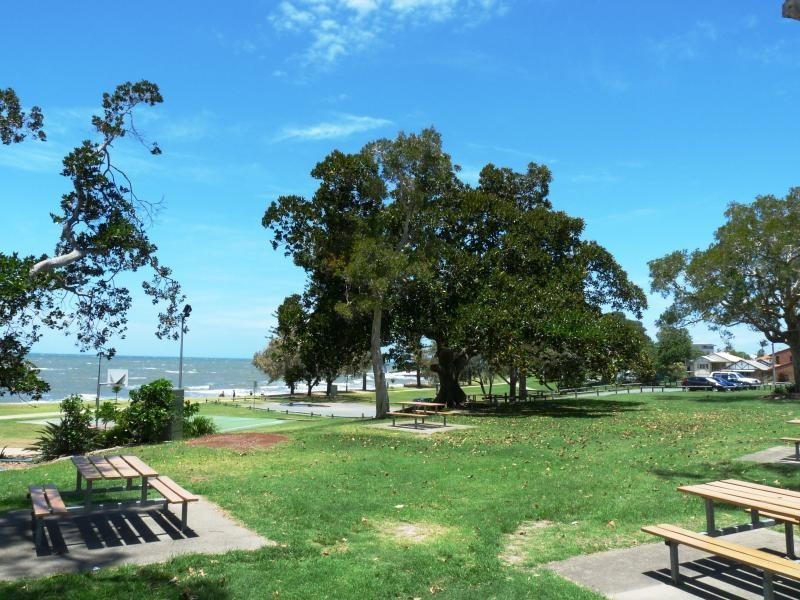 25/65 LANDSBOROUGH AVE, Scarborough QLD 4020