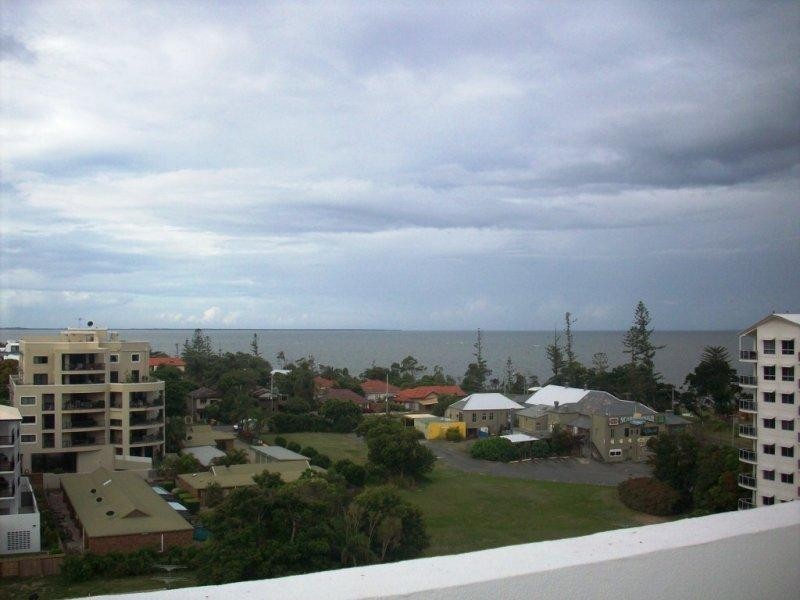 3/8 BUNTON STREET, Scarborough QLD 4020