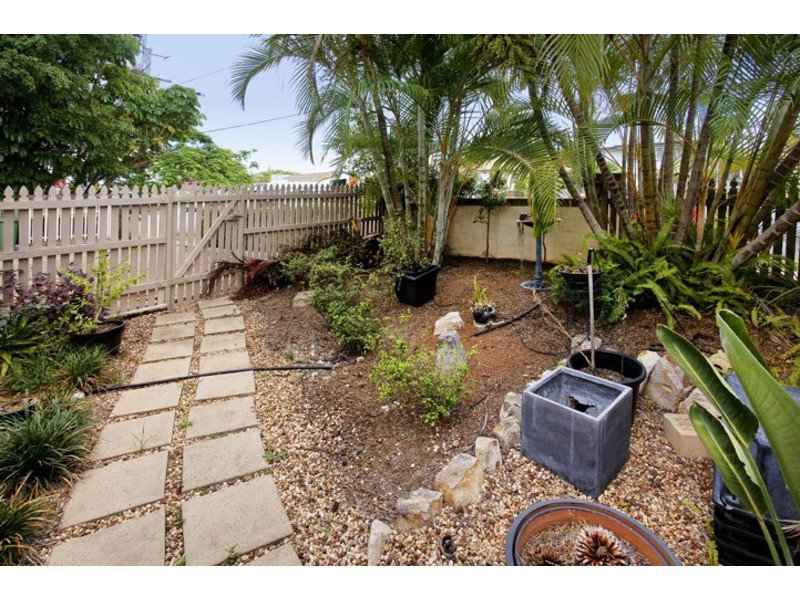 1/550 OXLEY AVE, Redcliffe QLD 4020