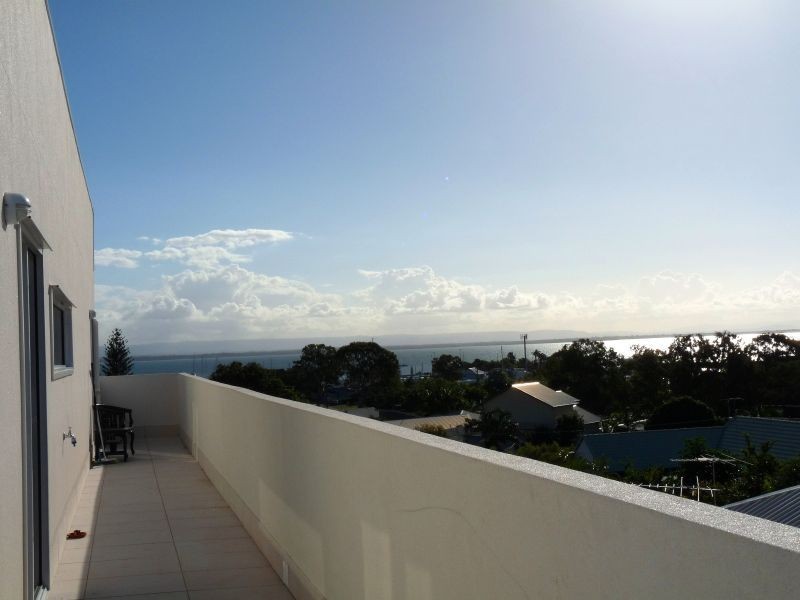 63a SEAVILLE AVE, Scarborough QLD 4020