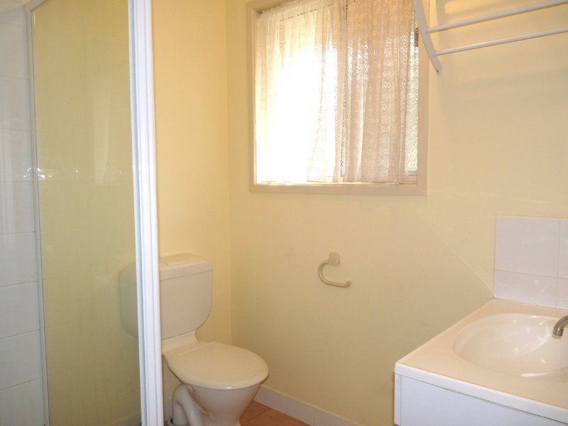 2/5 BRIGHT AVE, Clontarf QLD 4019