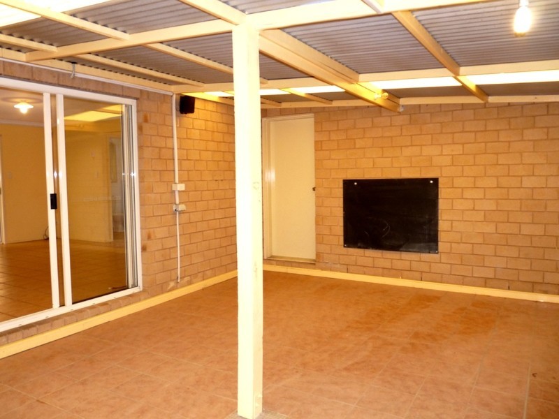 2/5 BRIGHT AVE, Clontarf QLD 4019