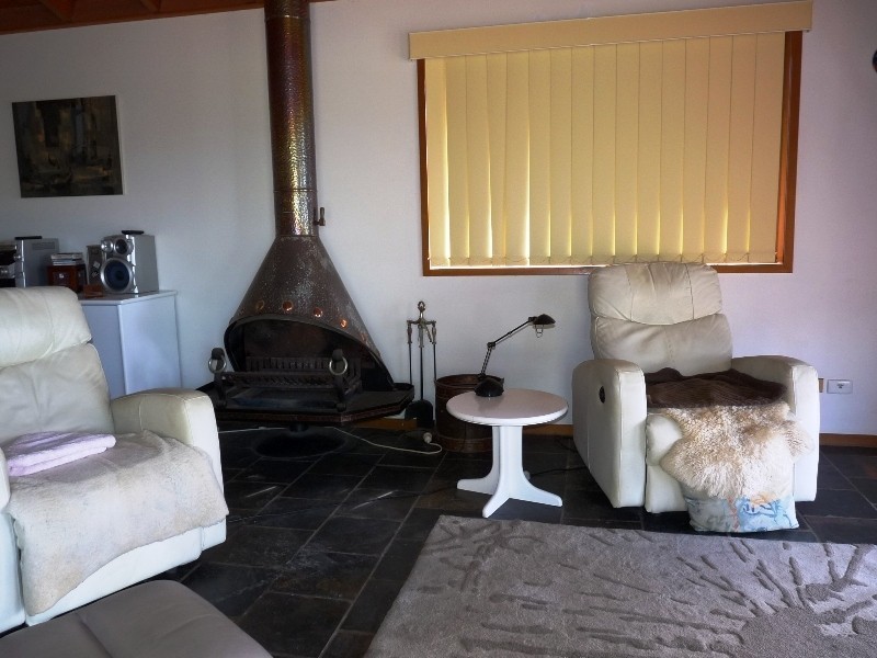 142 GRIFFITH RD, Newport QLD 4020