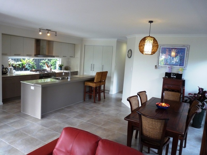 31 KATE ST, Woody Point QLD 4019