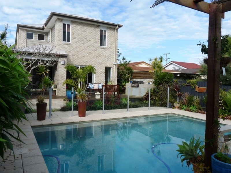 31 KATE ST, Woody Point QLD 4019