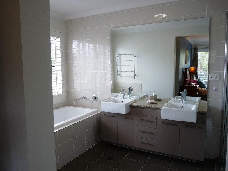 31 KATE ST, Woody Point QLD 4019