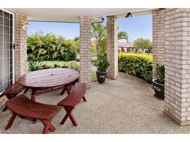 18  SOUTHERDEN DRIVE, North Lakes QLD 4509