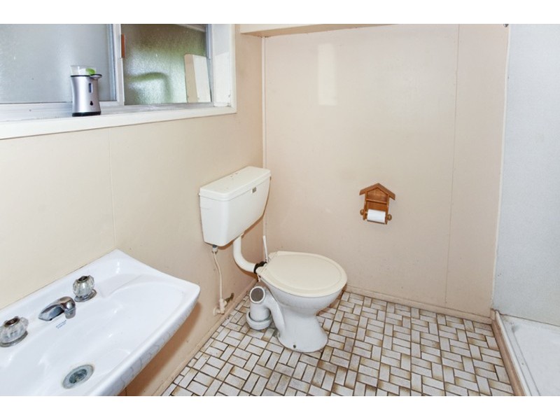 85 CUTTS ST, Margate QLD 4019