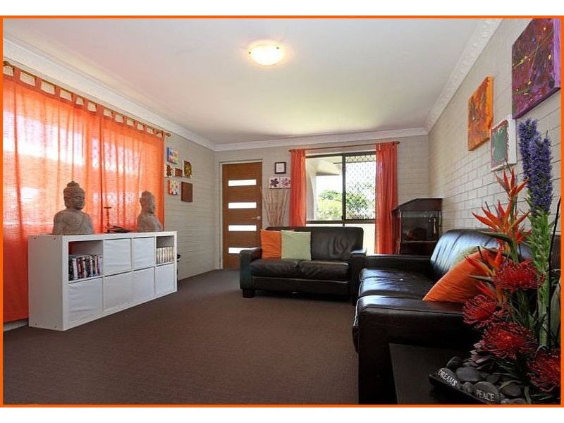 57 VICTORIA AVENUE, Woody Point QLD 4019