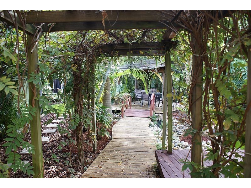 70 CENTAUR ST, Kippa-ring QLD 4021