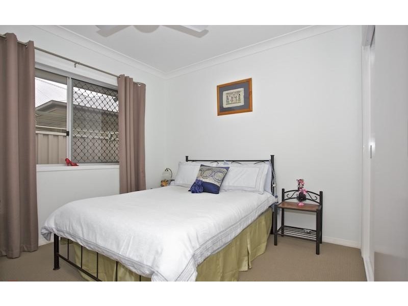 23 LIONHEART CRES, Newport QLD 4020