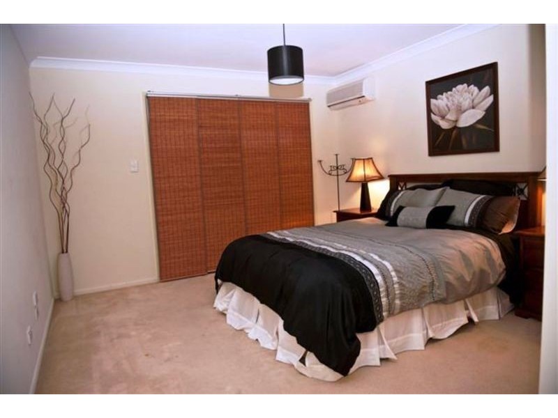 2/60 FLEET STREET, Kippa-ring QLD 4021