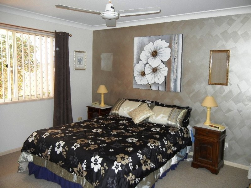 2/10 OSBOURNE STREET, Scarborough QLD 4020