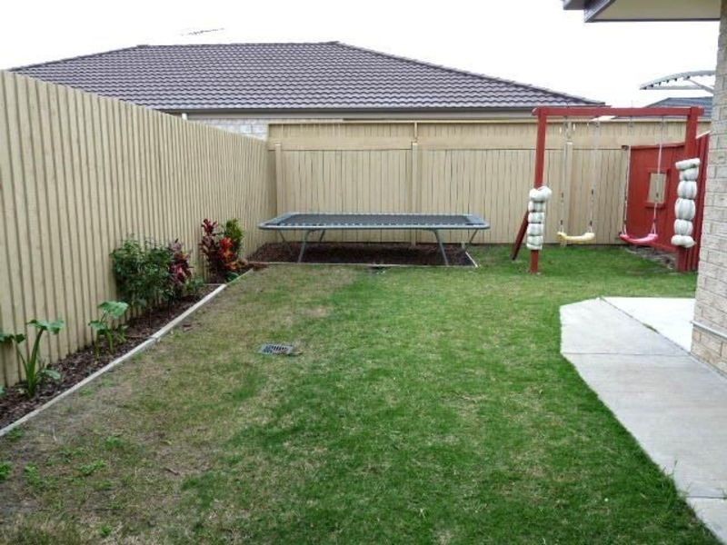 3 CAITLIN  CRT, Rothwell QLD 4022
