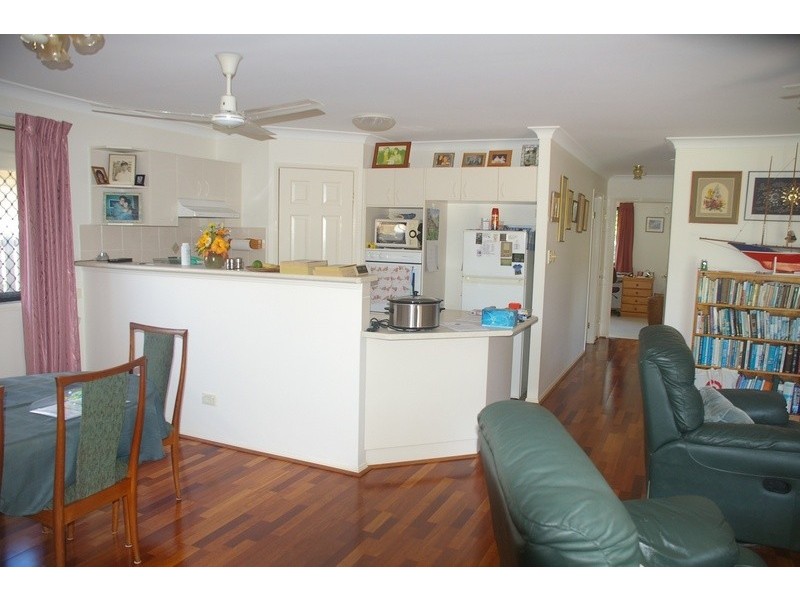 108/2 WATTLE RD, Rothwell QLD 4022