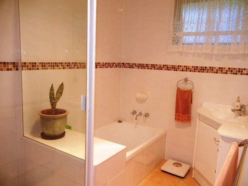 6 SHEEHAN STREET, Redcliffe QLD 4020