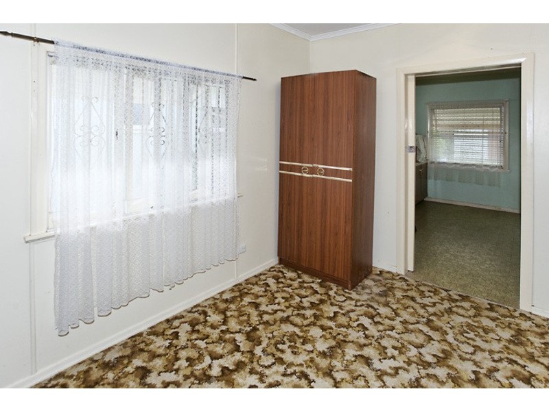 22 BAILEY STREET, Woody Point QLD 4019