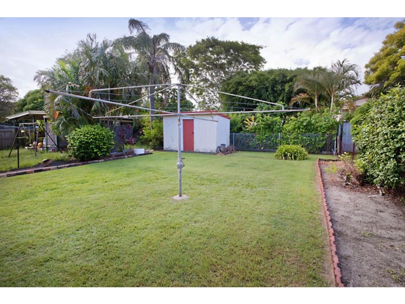 22 BAILEY STREET, Woody Point QLD 4019