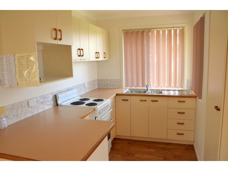 28/2 WATTLE RD, Rothwell QLD 4022