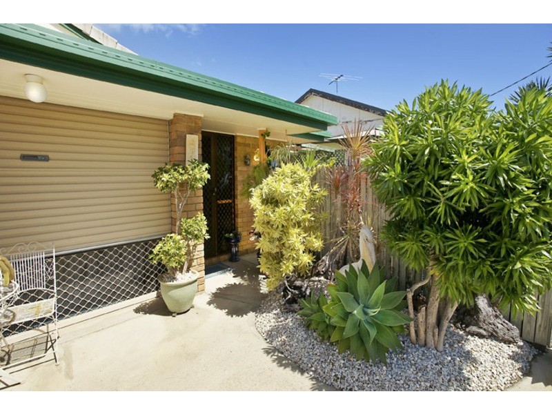 4/61 ELLEN STREET, Woody Point QLD 4019